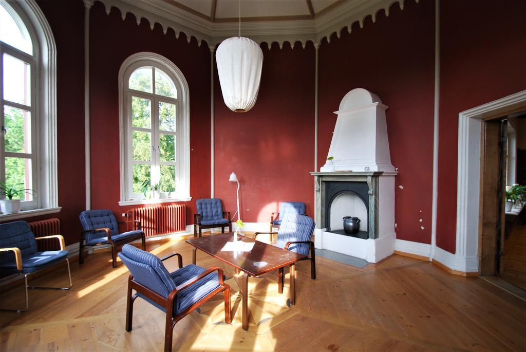 Hotel Hellidens Slott Tidaholm Esterno foto